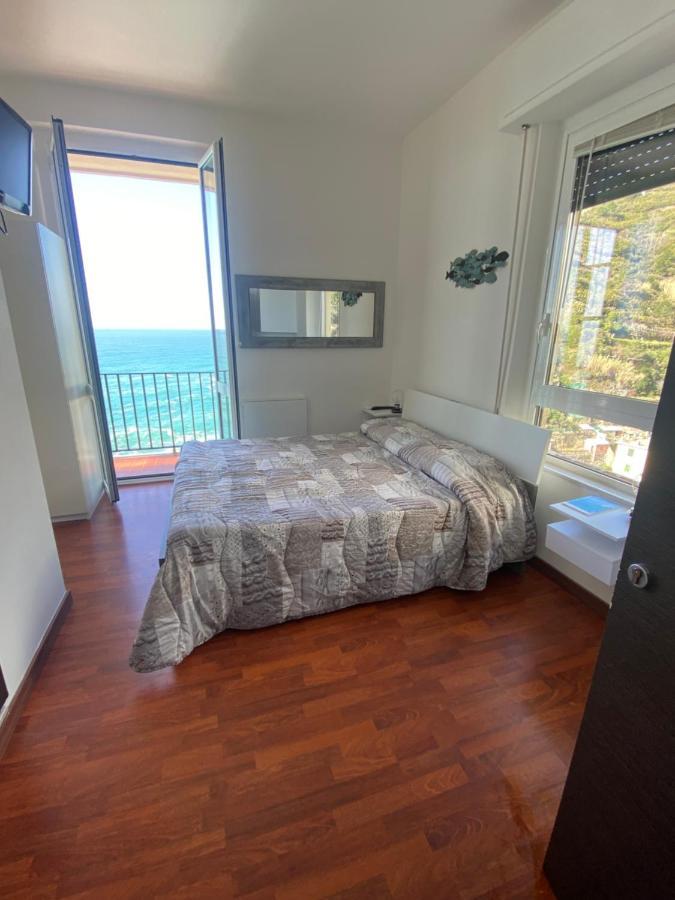 Sollevante Guest House Riomaggiore Exterior photo