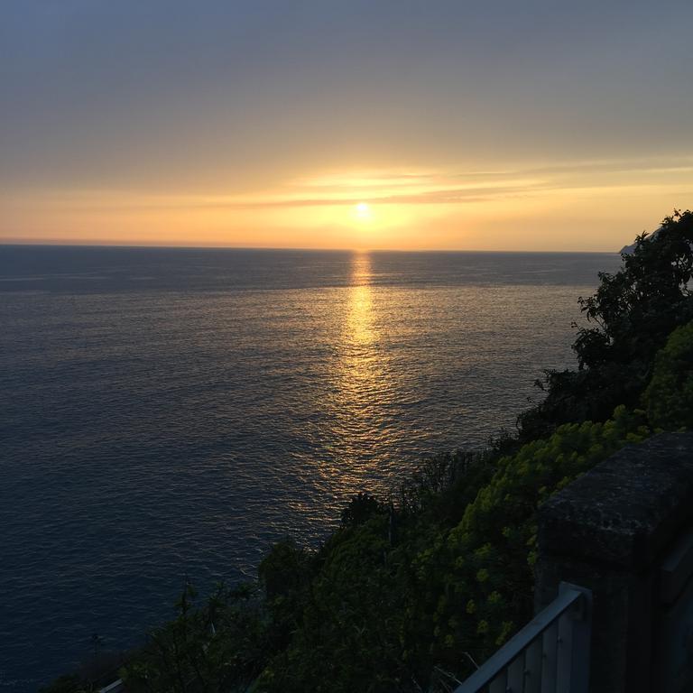 Sollevante Guest House Riomaggiore Exterior photo