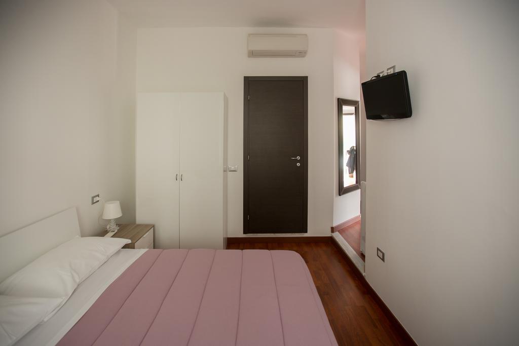 Sollevante Guest House Riomaggiore Exterior photo