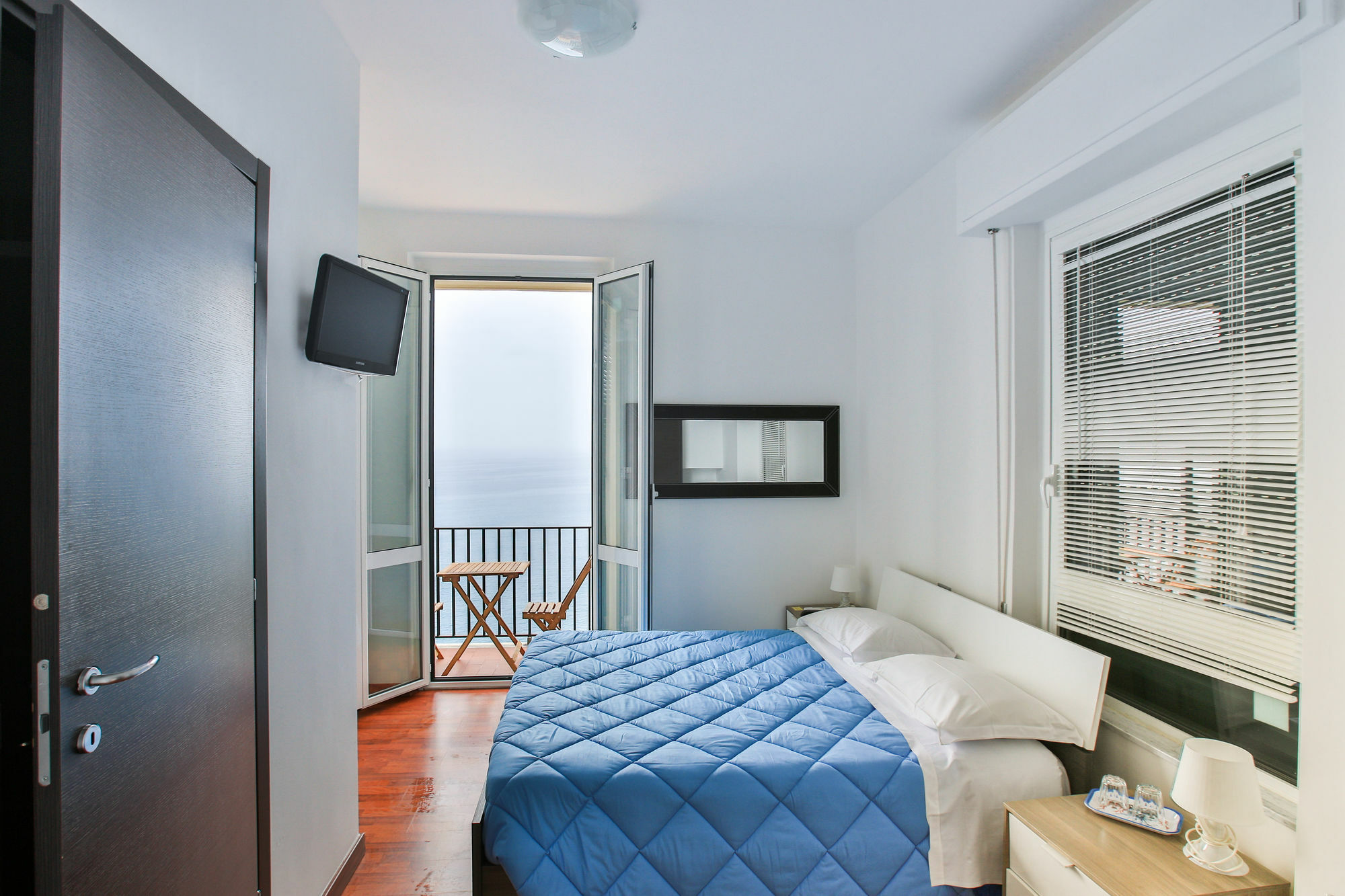 Sollevante Guest House Riomaggiore Exterior photo